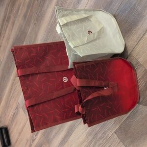 Lululemon reusable shopping bags 1 large and 2 small